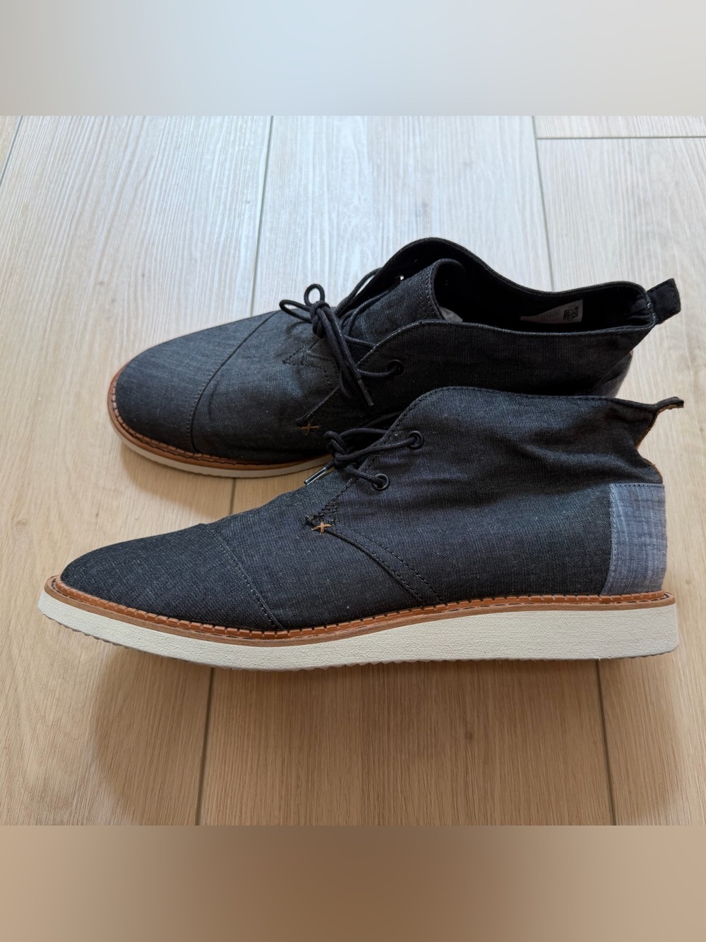 Men’s TOMS Chukka Boots size 14